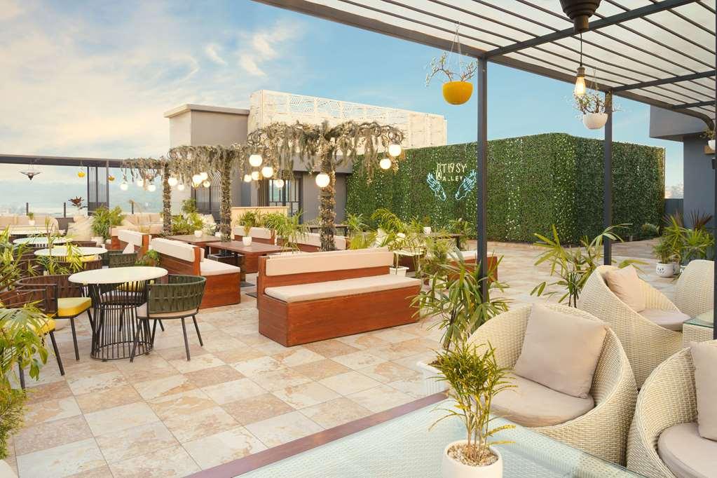 Clarion Hotel Epicure 德拉敦 设施 照片